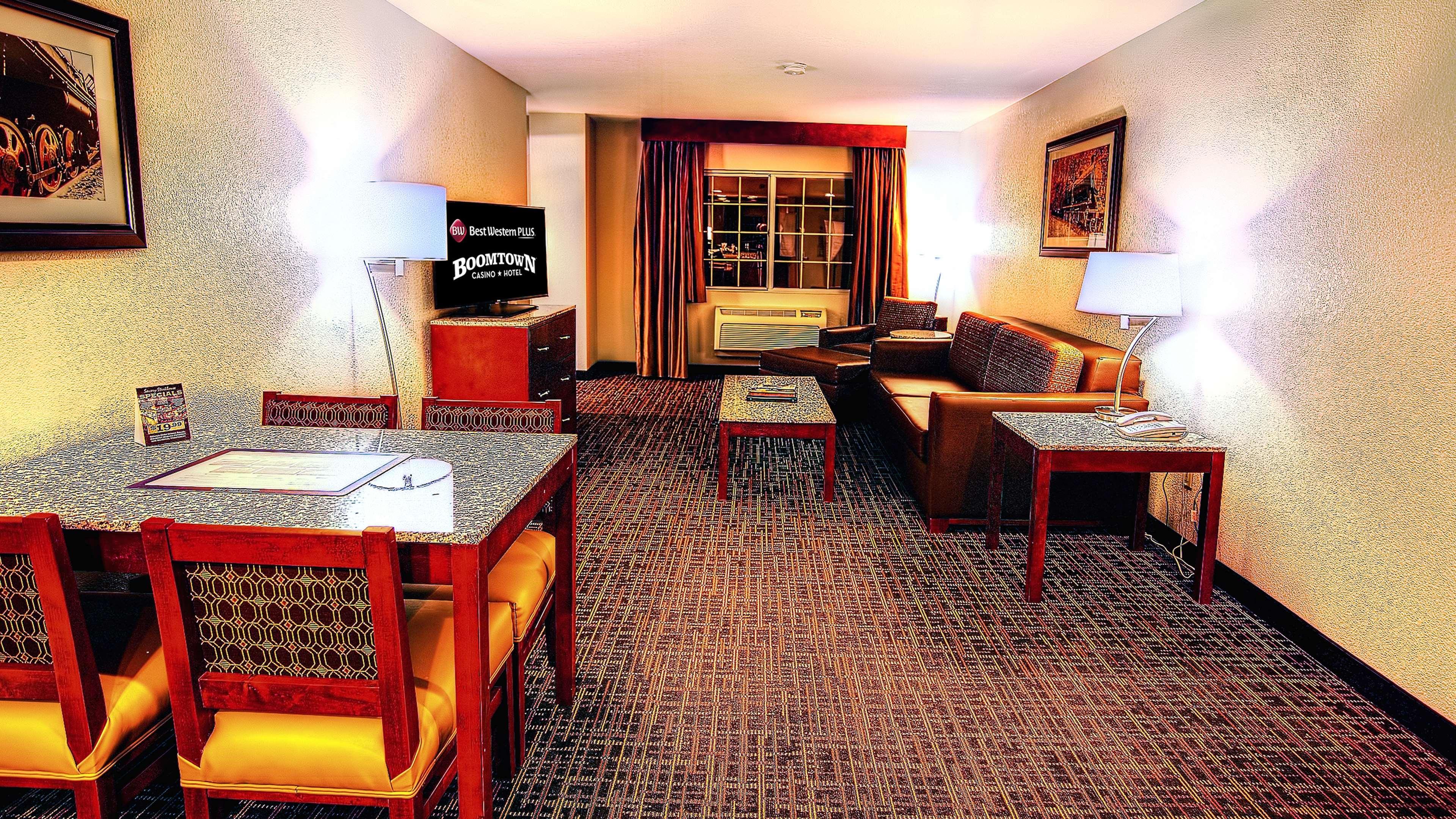 Best Western Plus Boomtown Casino Hotel Reno Exterior foto